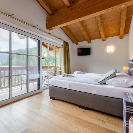Susanna S Chalet