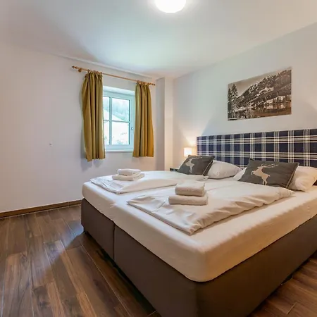 Chalet Susanna S *